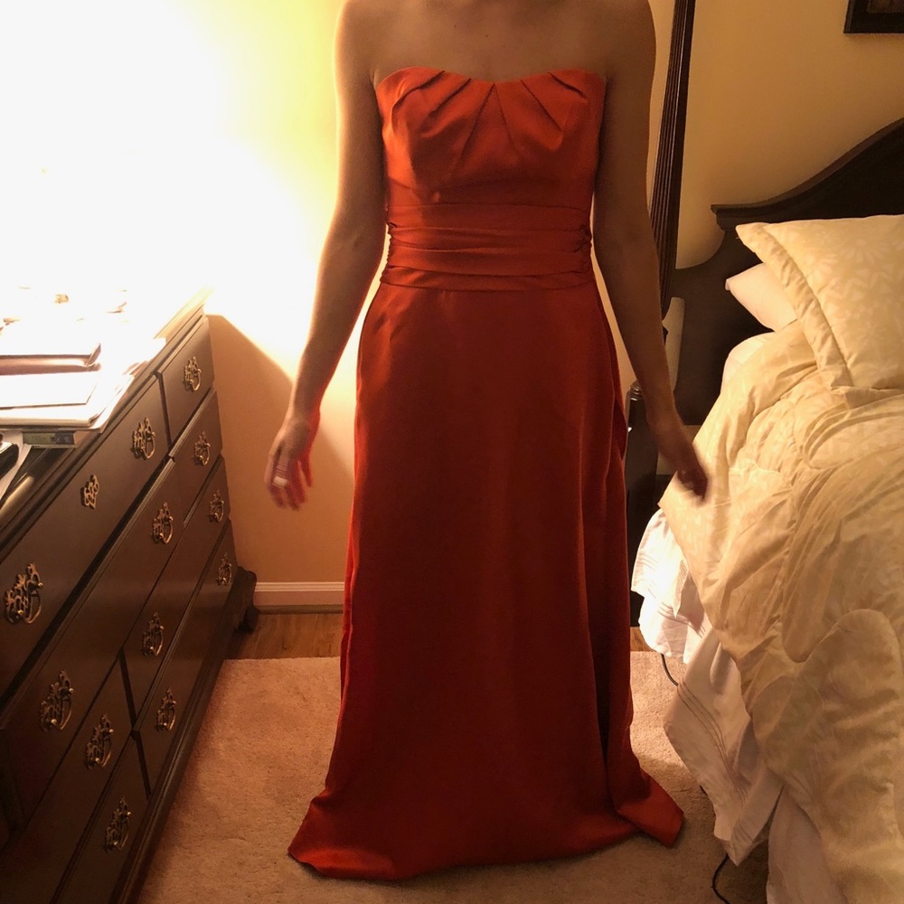 Women’s Evening / Formal Gown - Size 8